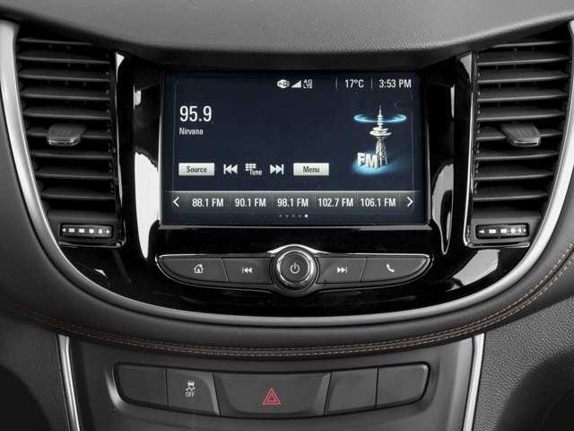 2017 Chevrolet Trax LS photo 4