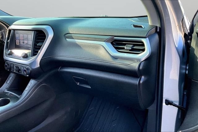 2018 GMC Acadia SLT