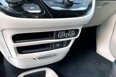 2022 Chrysler Pacifica Hybrid Touring L
