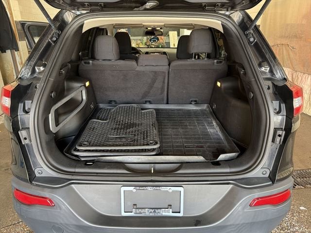 2016 Jeep Cherokee 75th Anniversary
