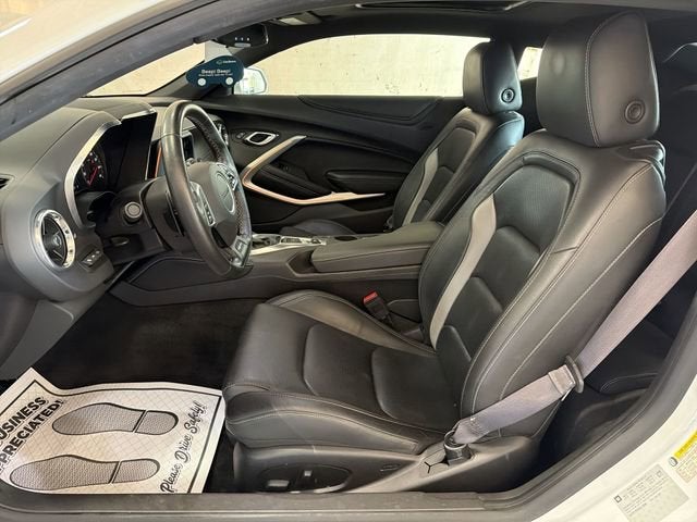 2017 Chevrolet Camaro 2LT