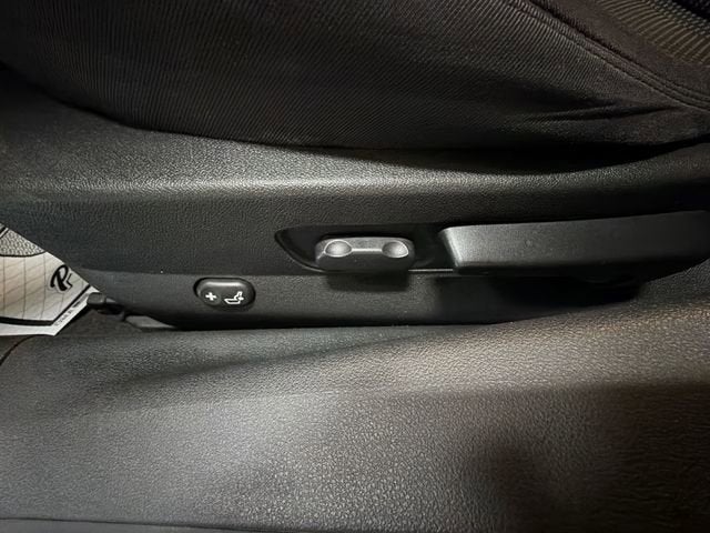 2012 Chevrolet Malibu LT w/1LT