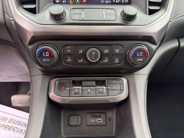 2020 GMC Acadia AT4