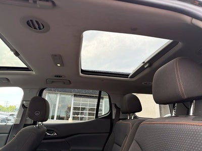 2020 GMC Acadia AT4