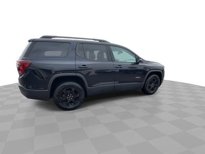 2022 GMC Acadia AT4