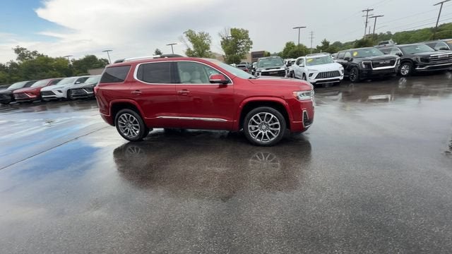 2023 GMC Acadia Denali