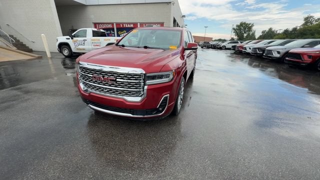 2023 GMC Acadia Denali