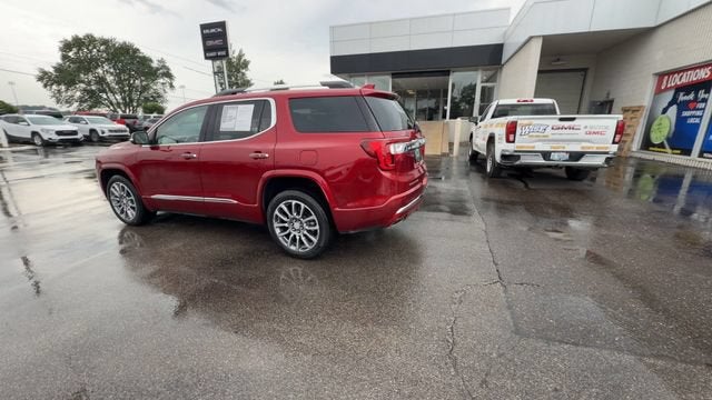 2023 GMC Acadia Denali
