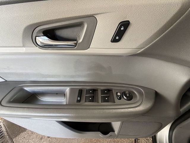 2016 Chevrolet Traverse LS