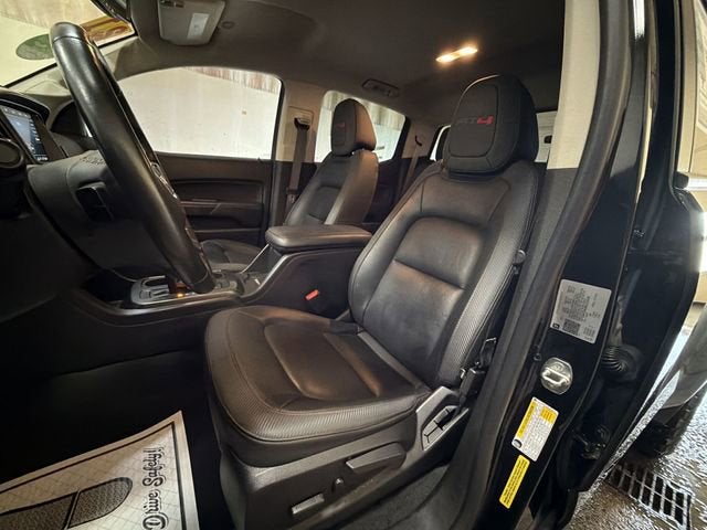 2021 GMC Canyon AT4 - Leather