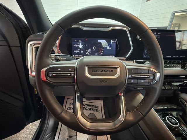 2023 GMC Canyon Denali