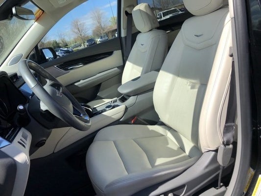 2021 Cadillac XT6 Premium Luxury in Flushing, MI - Randy Wise Auto Depot