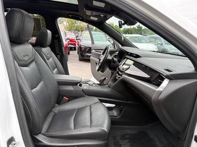 2022 Cadillac XT6 Premium Luxury