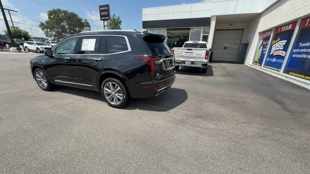 2024 Cadillac XT6 Premium Luxury