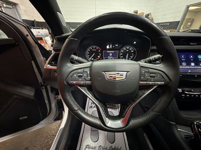 2021 Cadillac XT6 Premium Luxury