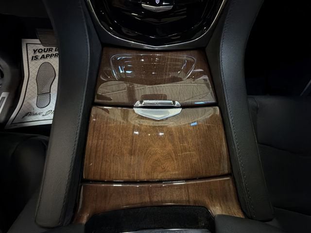 2016 Cadillac Escalade Luxury Collection