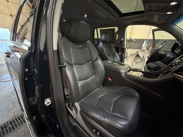 2018 Cadillac Escalade Luxury