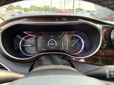2023 Chrysler Pacifica Hybrid Limited