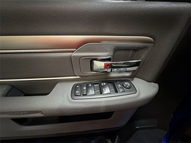 2018 RAM 1500 Big Horn Crew Cab 4x4 5'7" Box