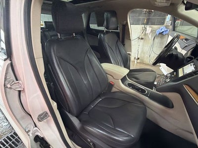 2019 Lincoln MKC Select