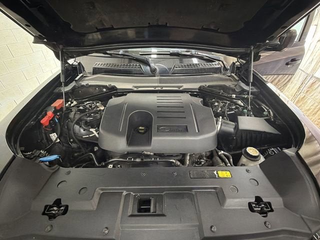 2021 Land Rover Defender 110 X-Dynamic HSE