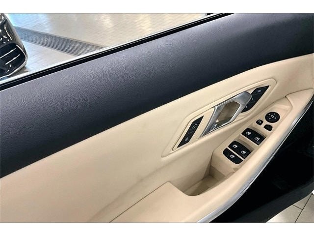 2025 BMW 3 Series 330i xDrive