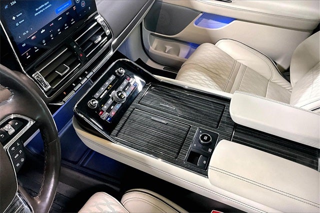 2024 Lincoln Navigator Black Label