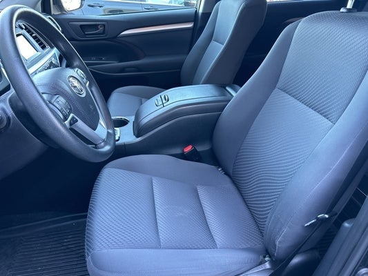 2019 Toyota Highlander Hybrid LE in Flushing, MI - Randy Wise Auto Depot