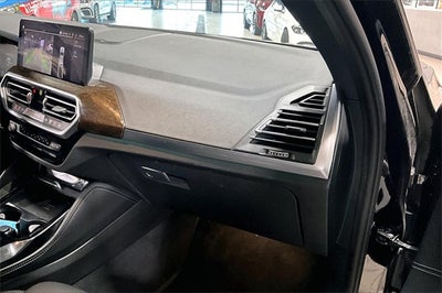 2023 BMW X4 xDrive30i