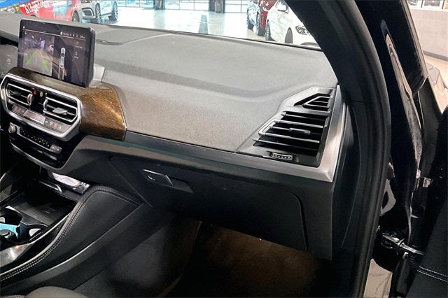 2023 BMW X4 xDrive30i