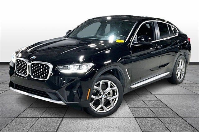 2023 BMW X4 xDrive30i