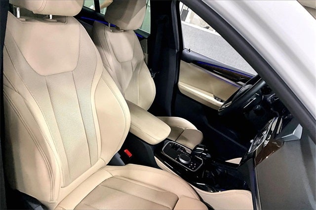 2023 BMW X4 xDrive30i