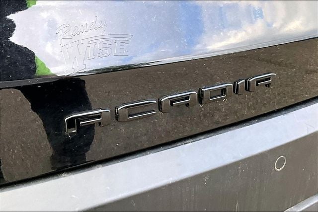 2022 GMC Acadia SLE