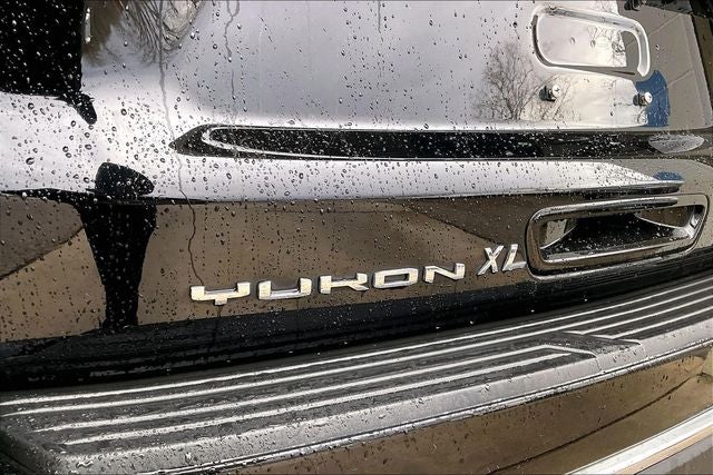 2024 GMC Yukon XL SLT