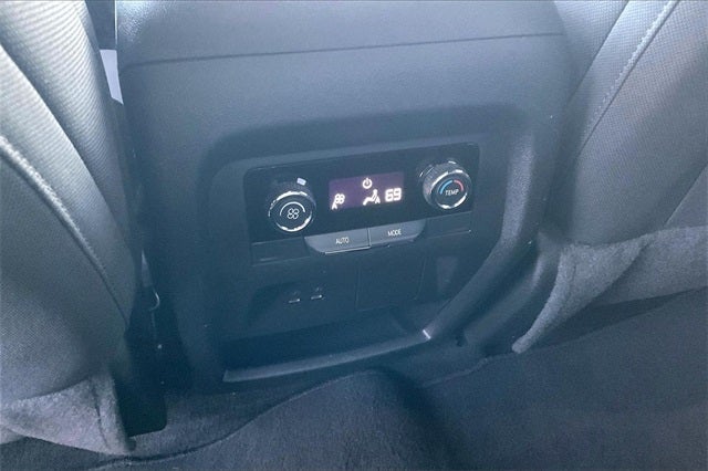 2024 Chevrolet Traverse LS