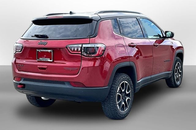 2025 Jeep Compass Trailhawk