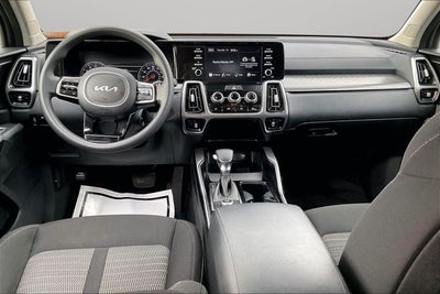 2022 Kia Sorento LX