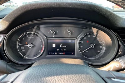 2019 Buick Regal TourX Essence