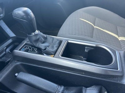 2022 Toyota TACOMA SR5 SR5 V6