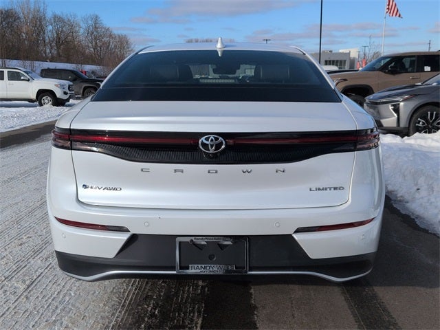 2024 Toyota CROWN Limited