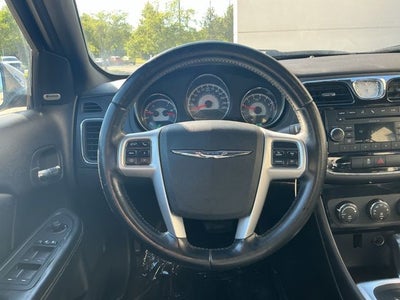 2011 Chrysler 200 Limited