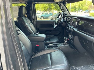 2020 Jeep Wrangler Unlimited Sahara Altitude