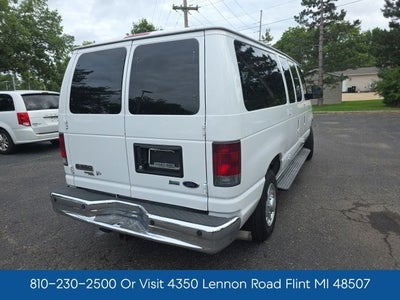 2010 Ford E-350SD XLT