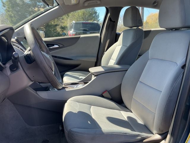2020 Chevrolet Malibu LS 1LS