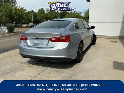 2017 Chevrolet Malibu LT 1LT