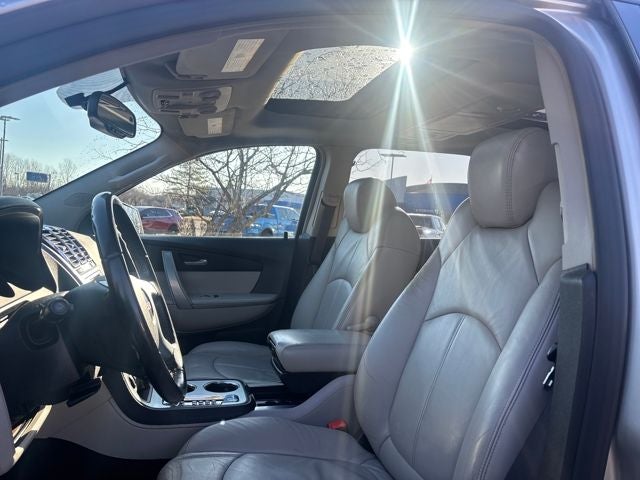 2007 GMC Acadia SLT-1 8 Passenger