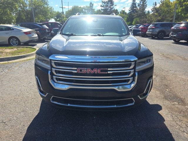 2022 GMC Acadia SLT