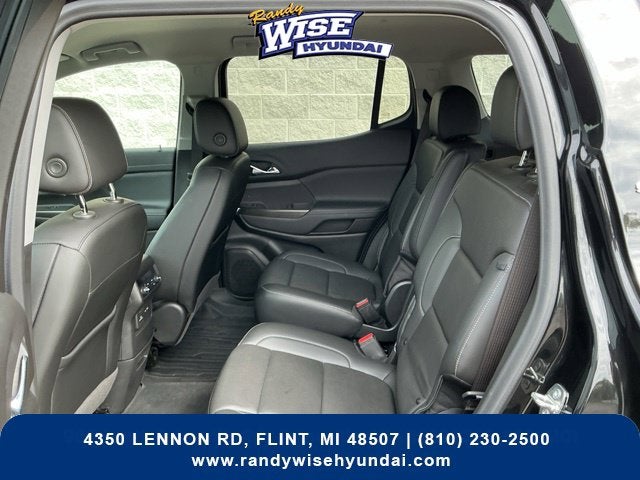 2022 GMC Acadia SLT