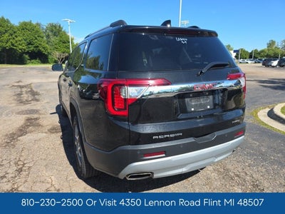 2022 GMC Acadia SLT