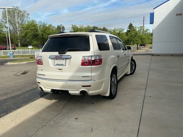 2011 GMC Acadia Denali